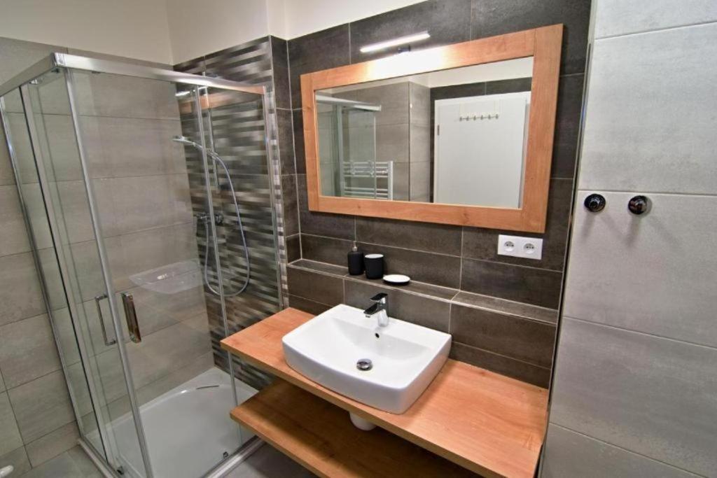 Apartment Korzo 318/3 Lipno nad Vltavou Eksteriør bilde